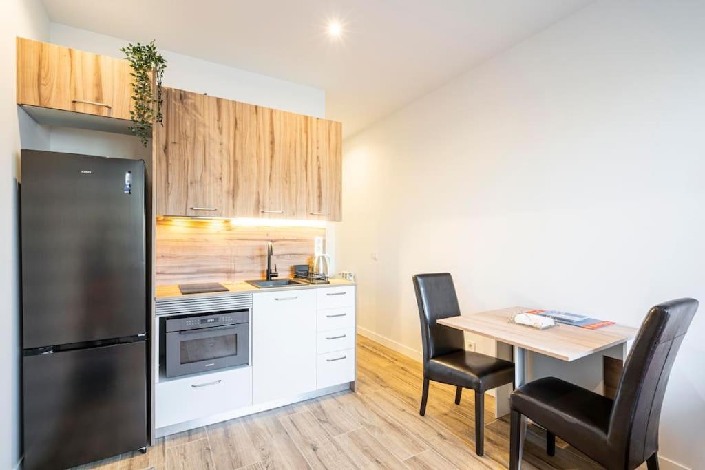 Apartament Agradable A Pie De Calle-30 Min De Sol