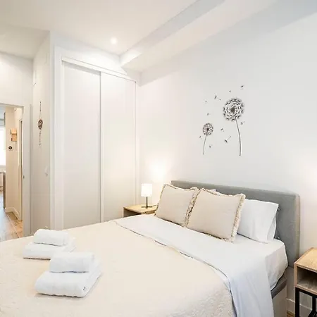 Agradable Apartamento A Pie De Calle-30 Min De Sol Madrid Exterior photo