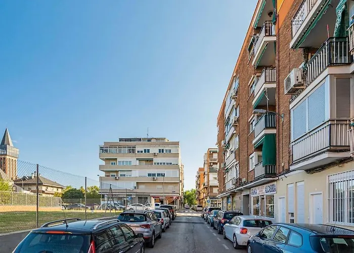 Agradable Apartamento A Pie De Calle-30 Min De Sol