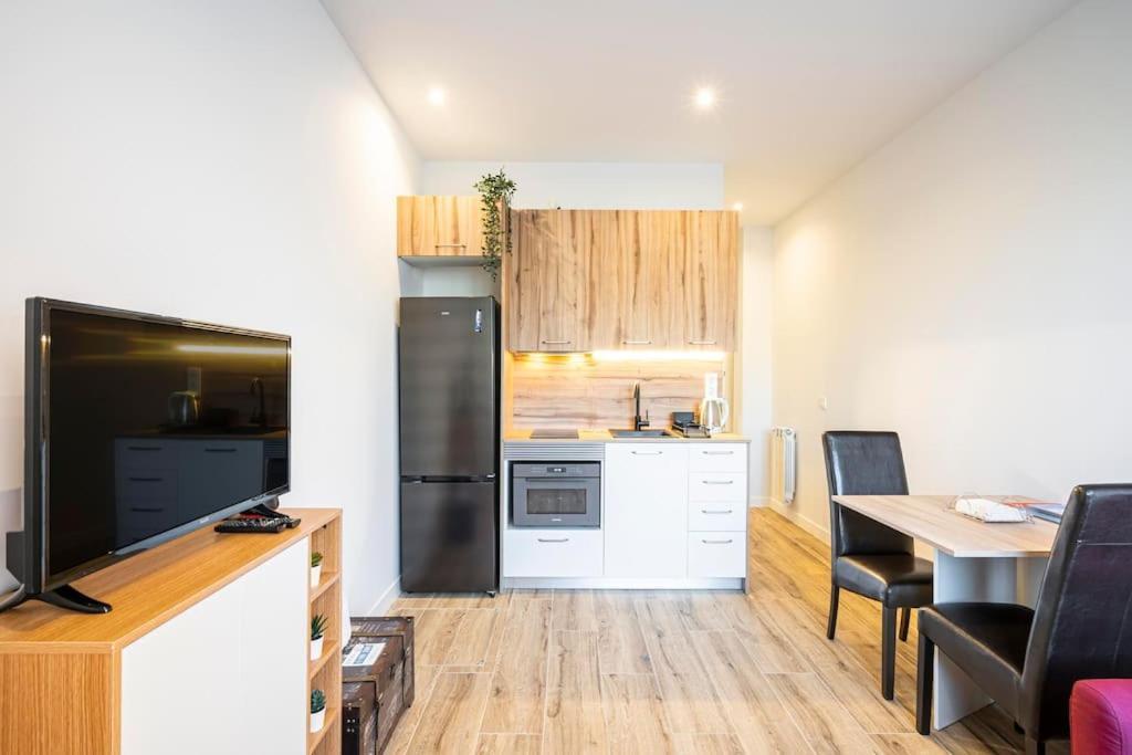 Agradable A Pie De Calle-30 Min De Sol Apartment *